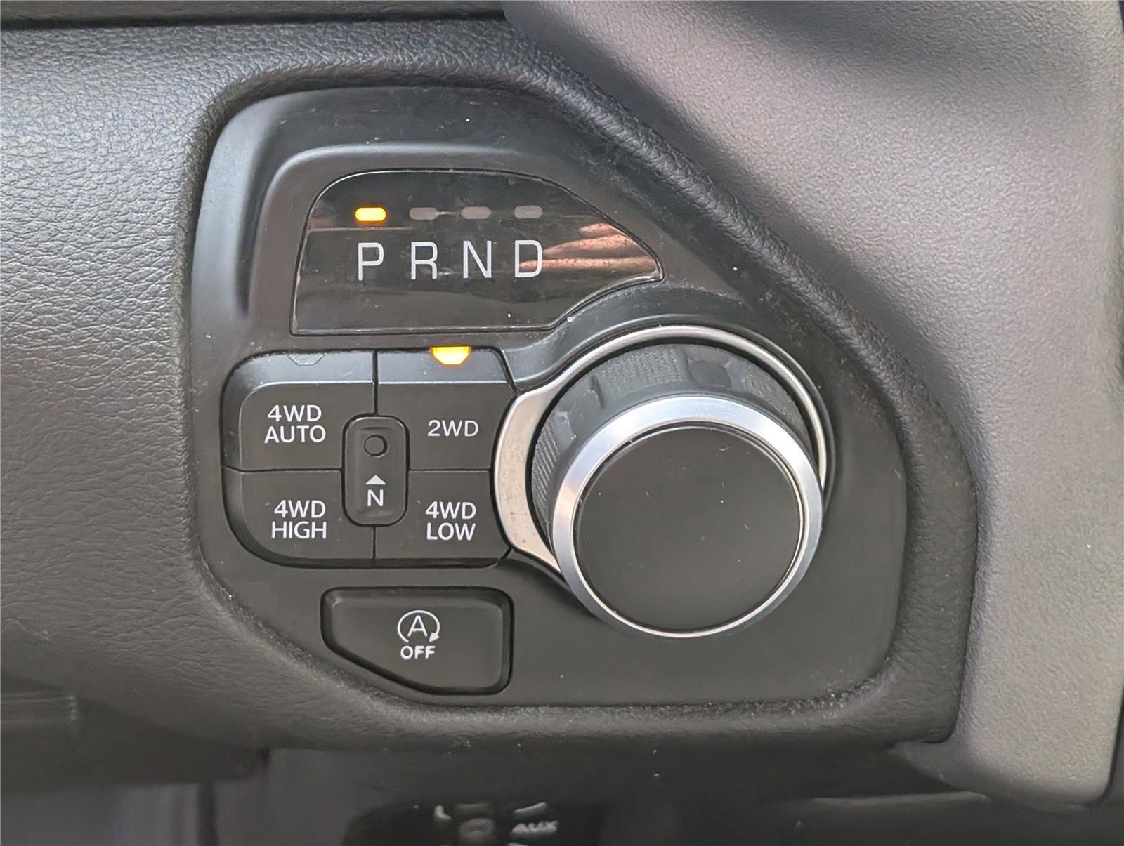 Used 2022 RAM 1500 Big Horn AWD/4WD image 23