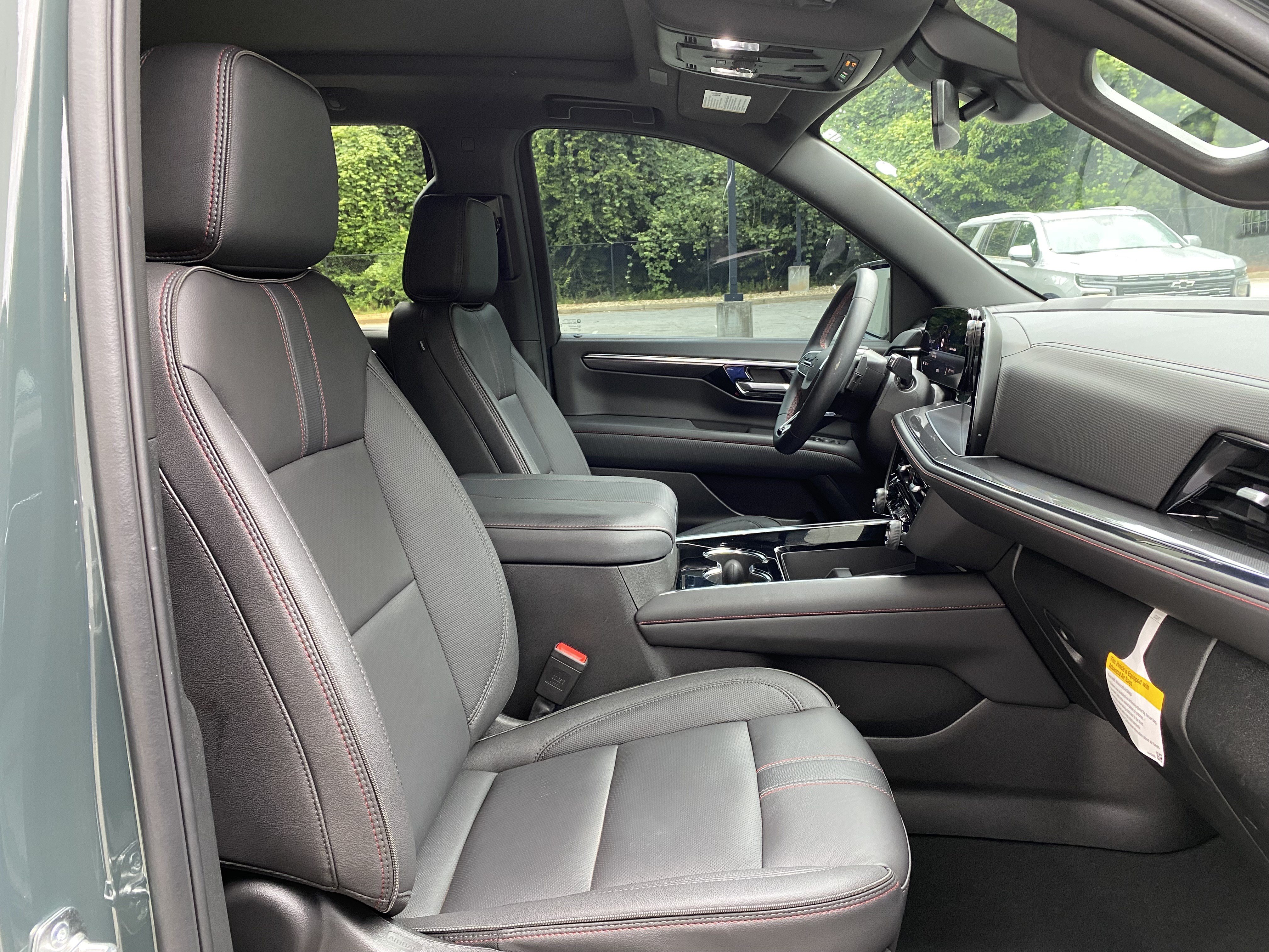 Used 2025 Chevrolet Tahoe RST w/ Comfort Package RWD image 35