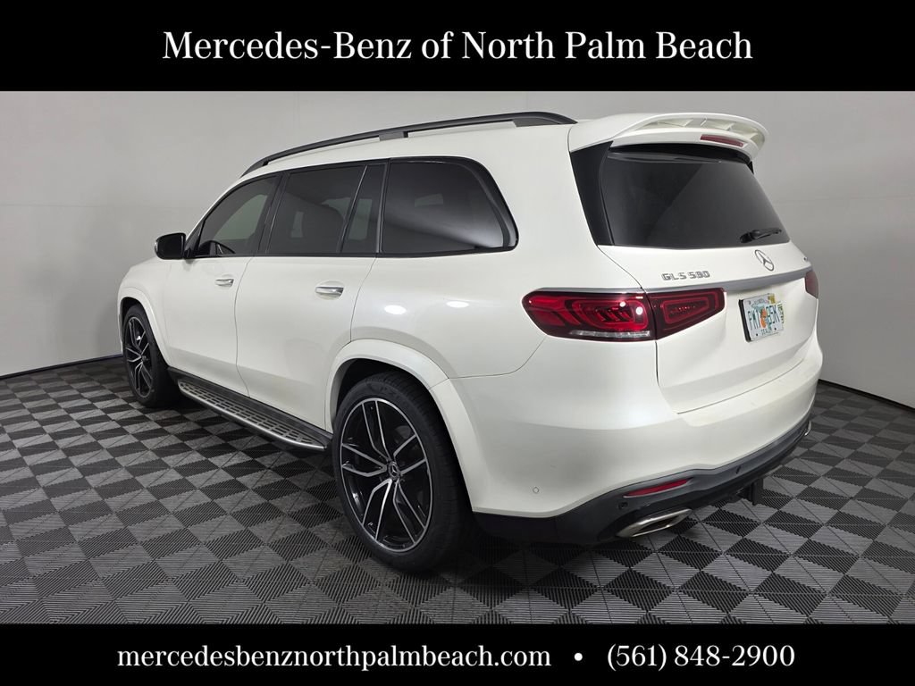 Used 2021 Mercedes-Benz GLS 580 4MATIC image 4