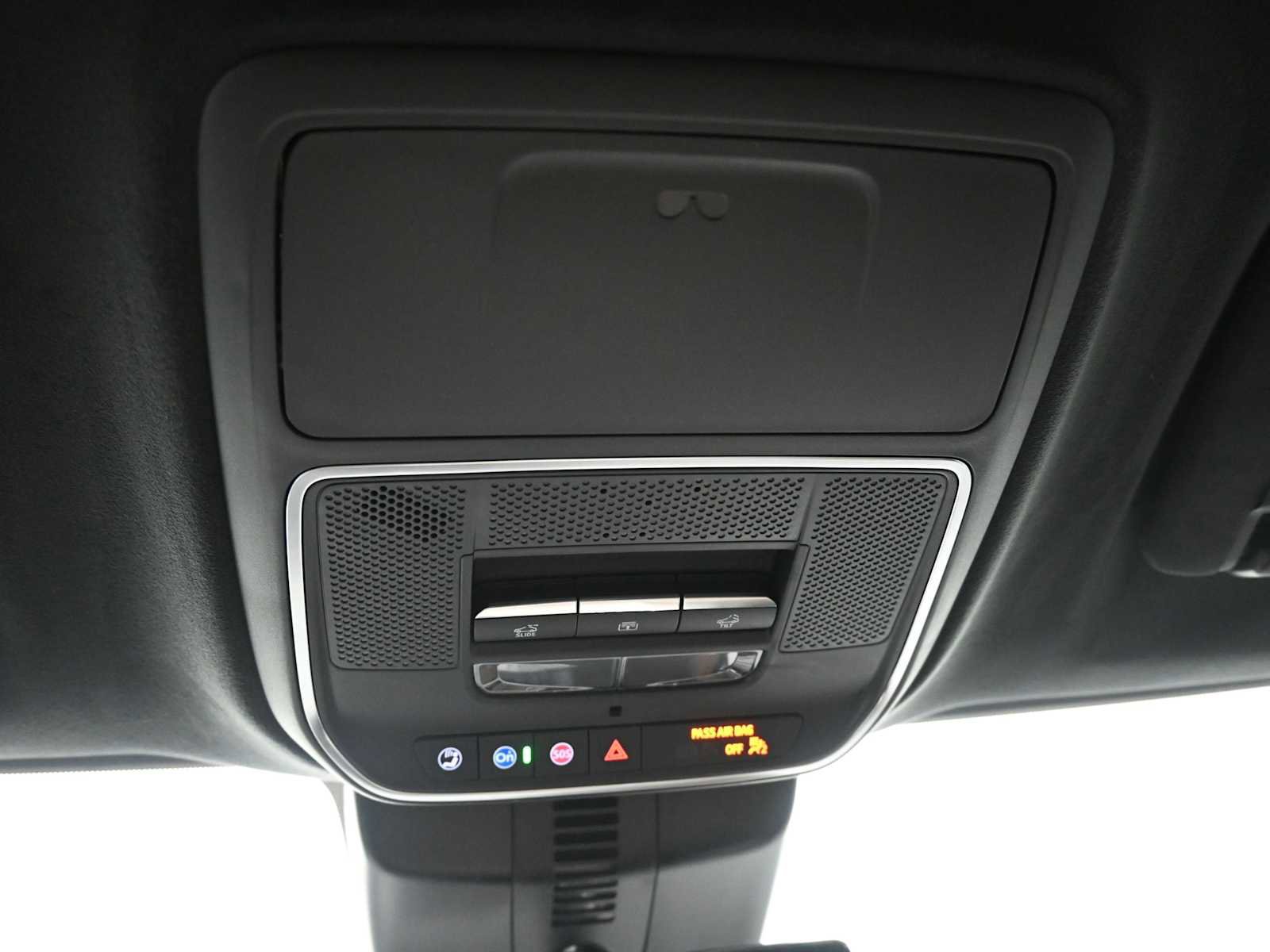 New 2026 GMC Acadia Denali Ultimate w/ LPO, Floor Liner Package image 24