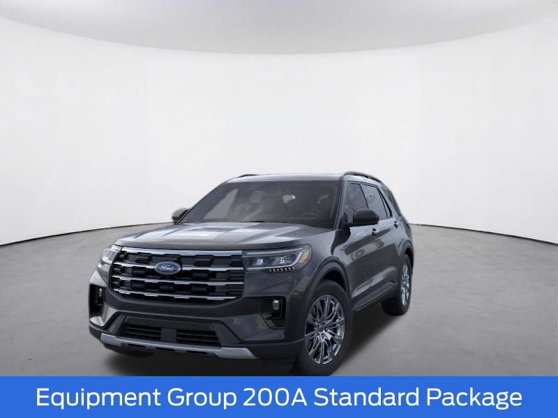 Used 2026 Ford Explorer Active w/ Active Comfort Package AWD/4WD image 3