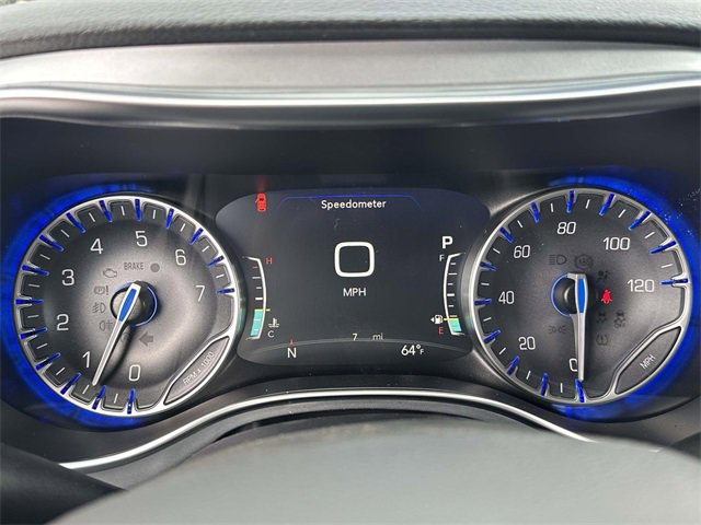 New 2026 Chrysler Pacifica Limited image 38