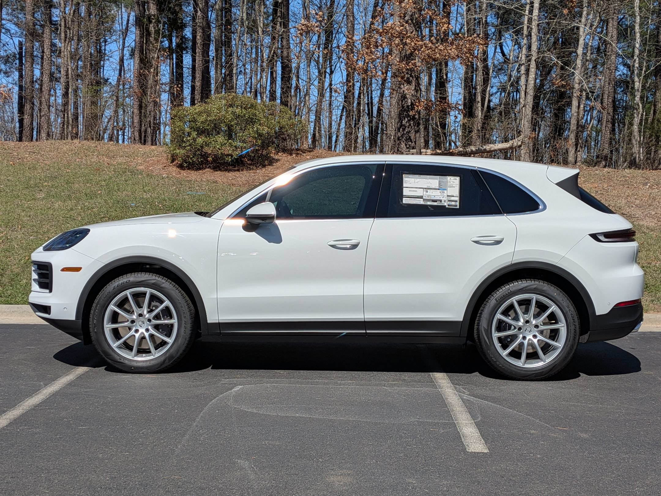 New 2026 Porsche Cayenne AWD/4WD image 2