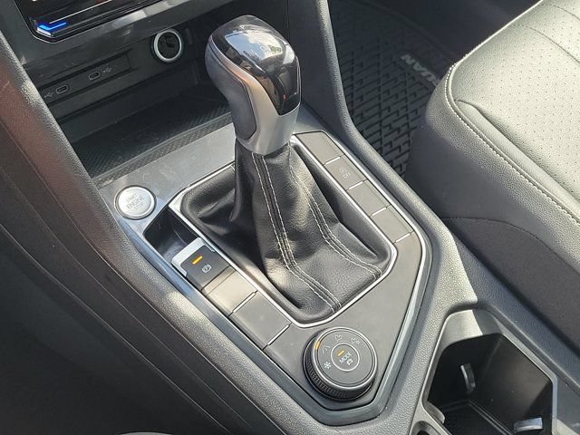 Certified 2023 Volkswagen Tiguan SE AWD/4WD image 26