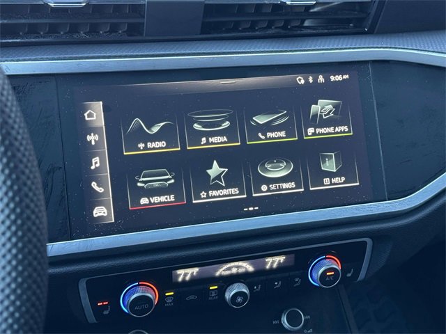 Certified 2025 Audi Q3 2.0T Premium Plus w/ Premium Plus Package image 29