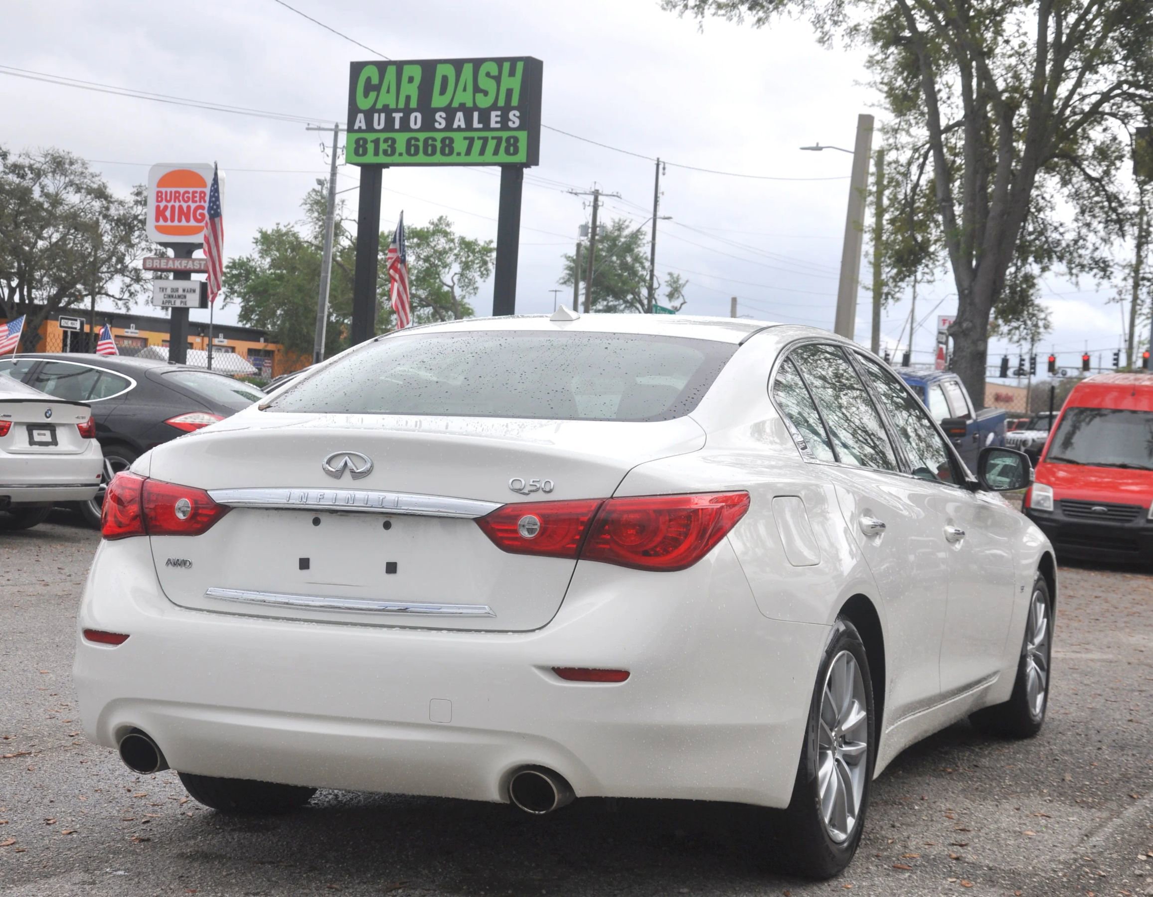 Used 2014 INFINITI Q50 Premium w/ Navigation Package image 14