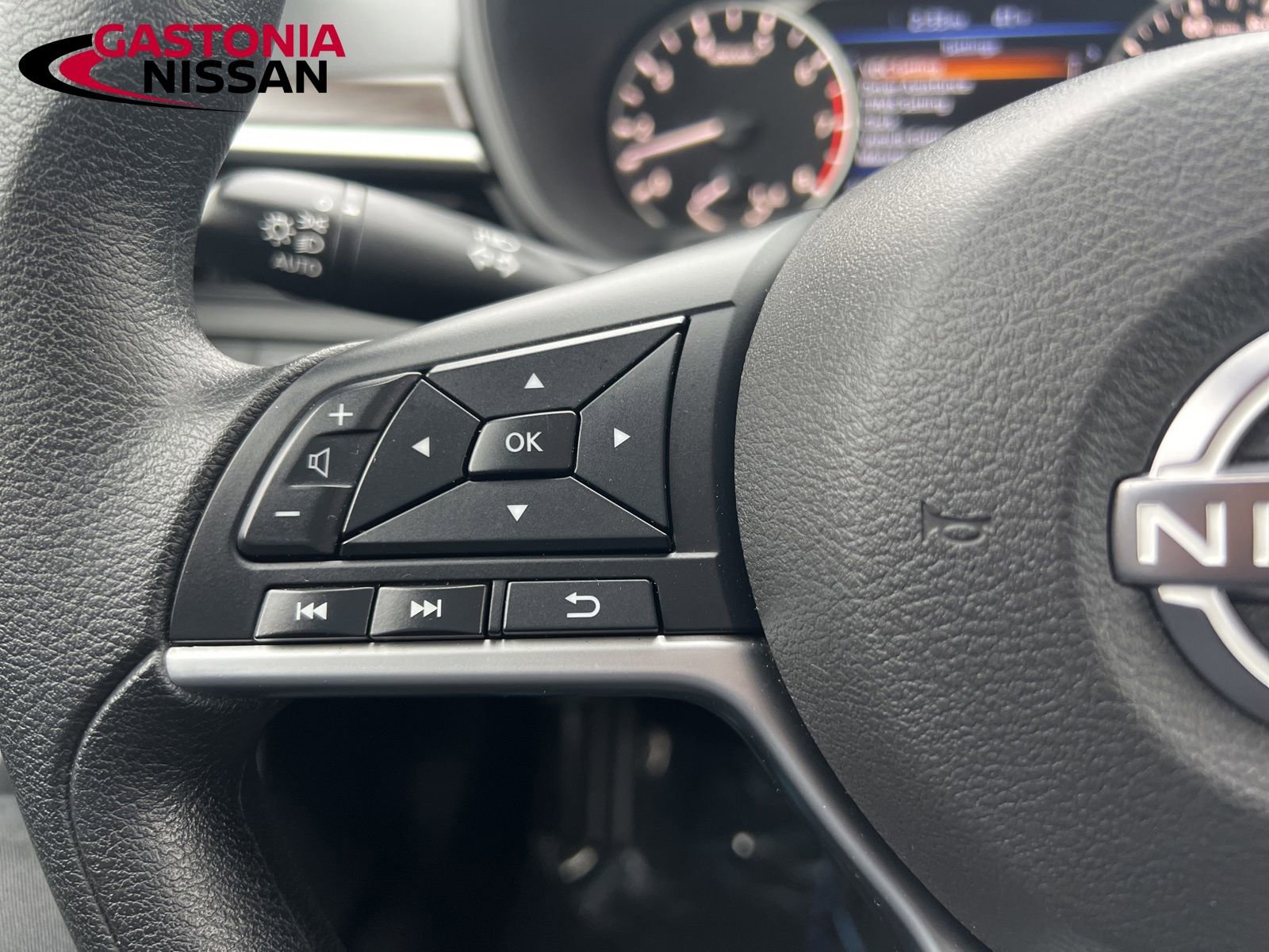 Used 2024 Nissan Altima 2.5 SV image 48