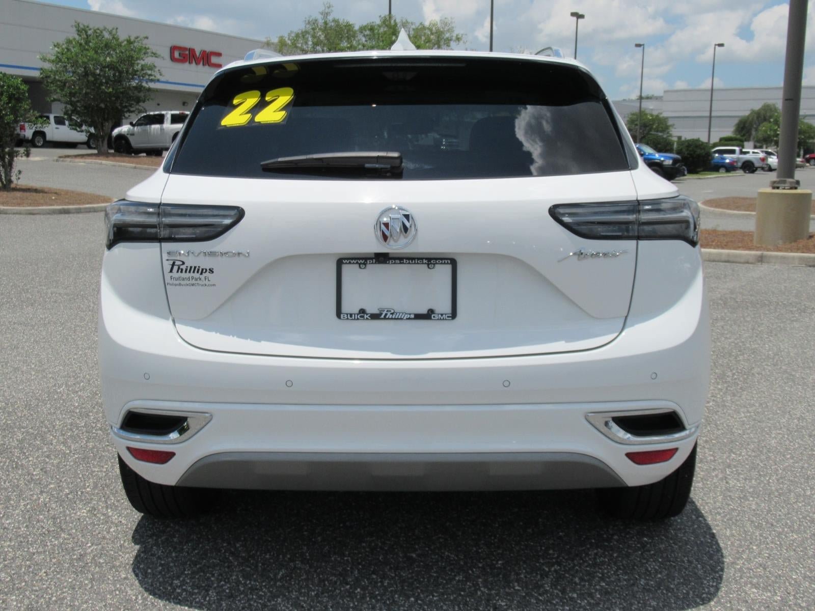 Used 2022 Buick Envision Avenir w/ Technology Package II FWD image 6
