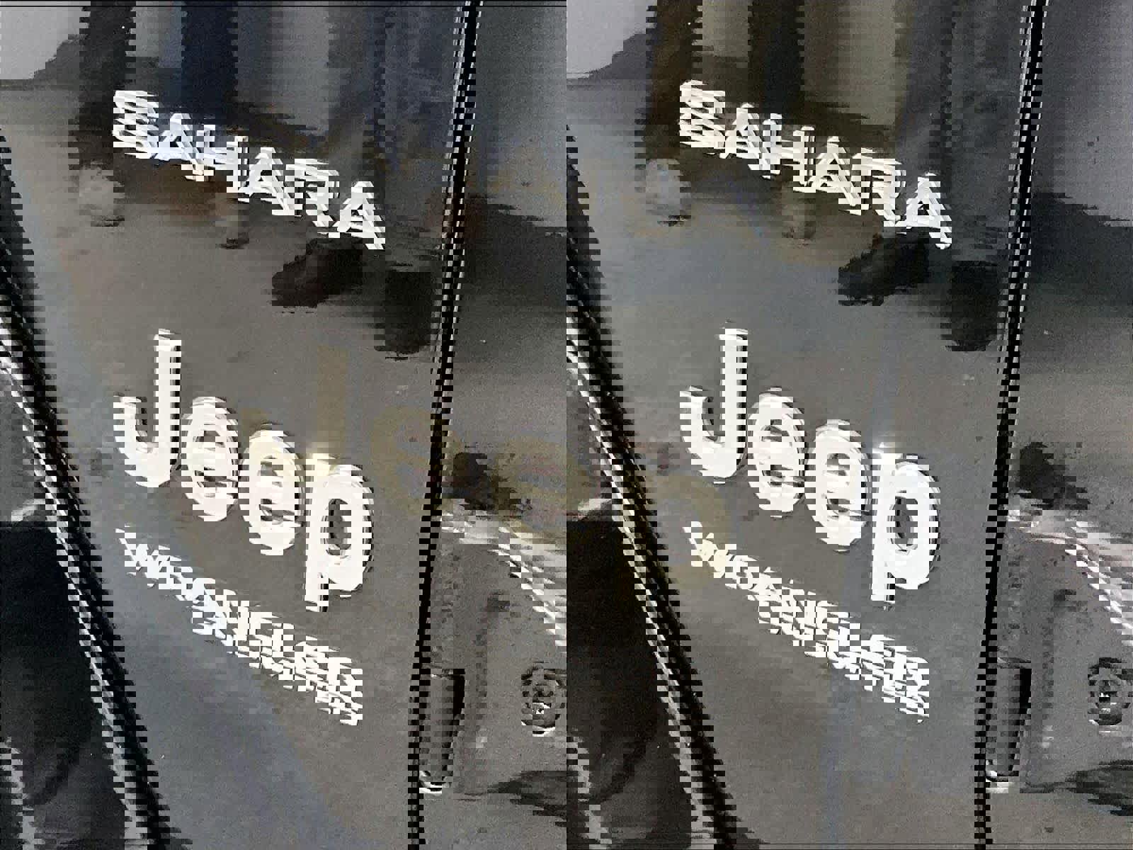 Used 2022 Jeep Wrangler Unlimited Sahara w/ Cold Weather Group image 28