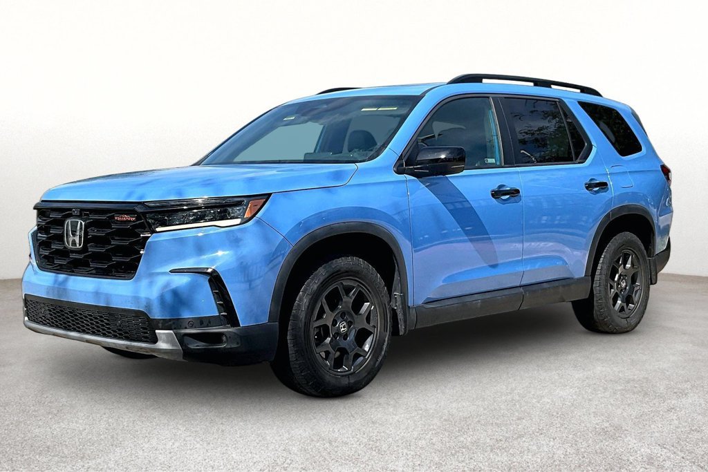 Used 2024 Honda Pilot TrailSport image 5