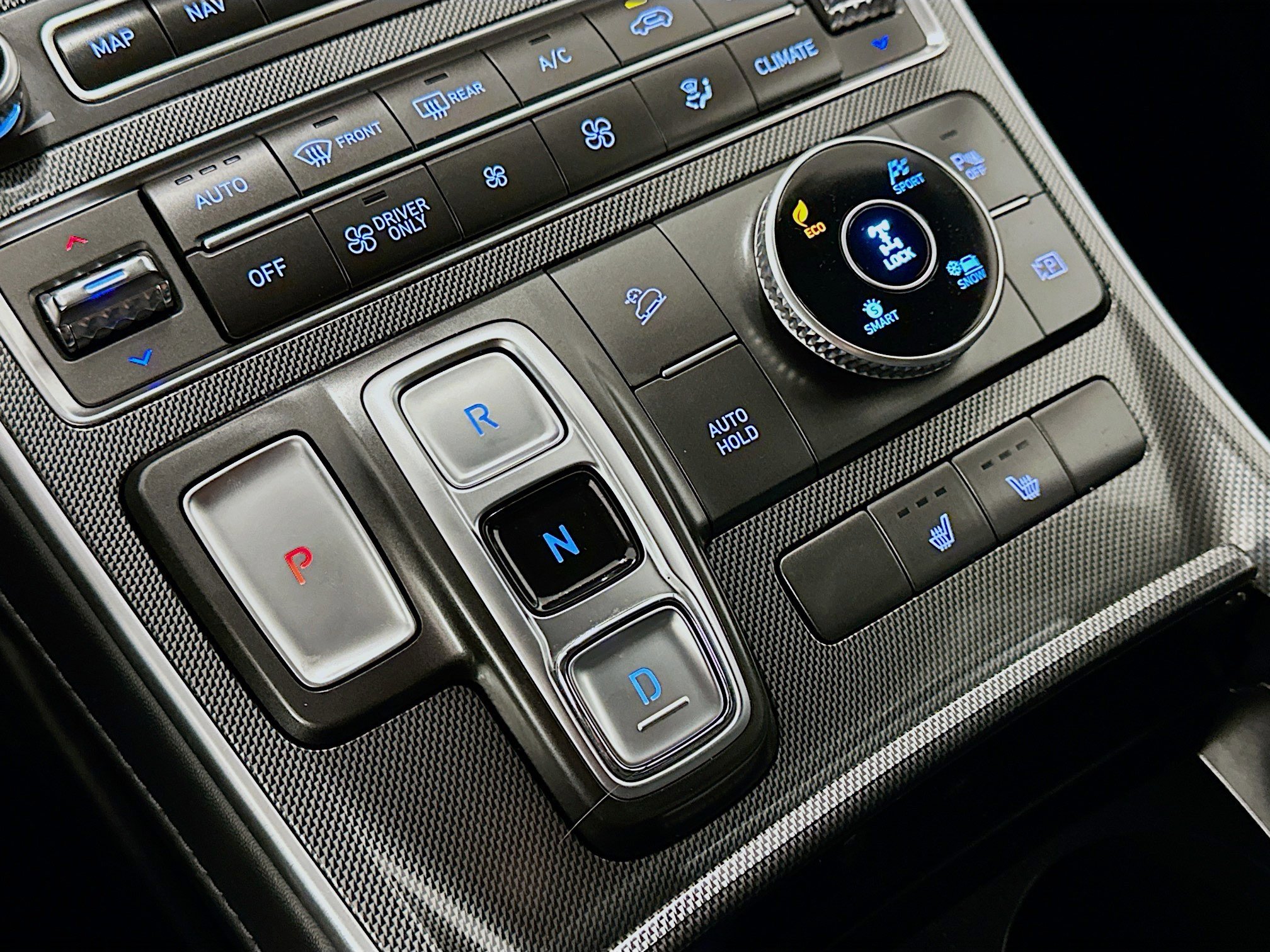 Used 2023 Hyundai Santa Fe SEL Premium image 25