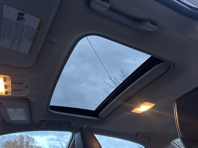 Used 2018 Toyota Corolla SE image 16