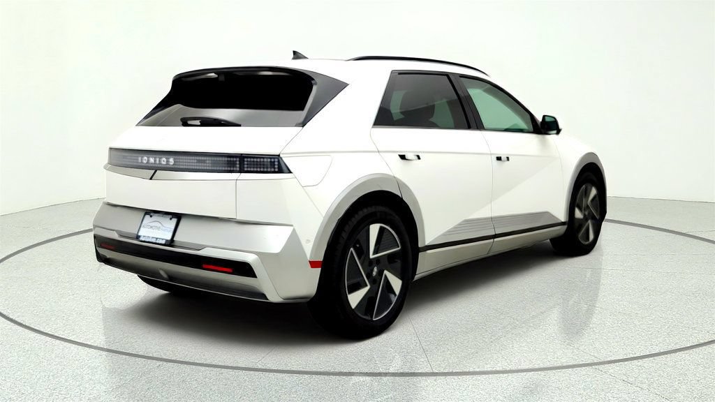 Used 2025 Hyundai Ioniq 5 Limited RWD image 5