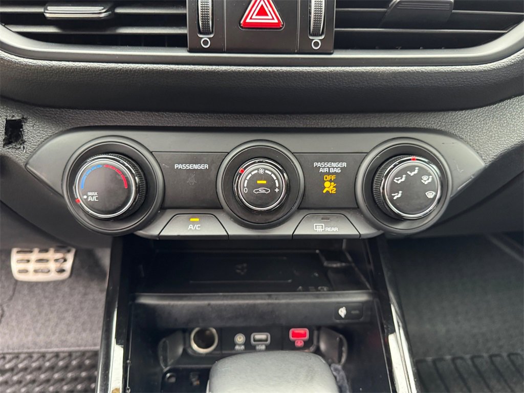 Used 2020 Kia Forte GT-Line w/ GT-Line Premium Package image 23