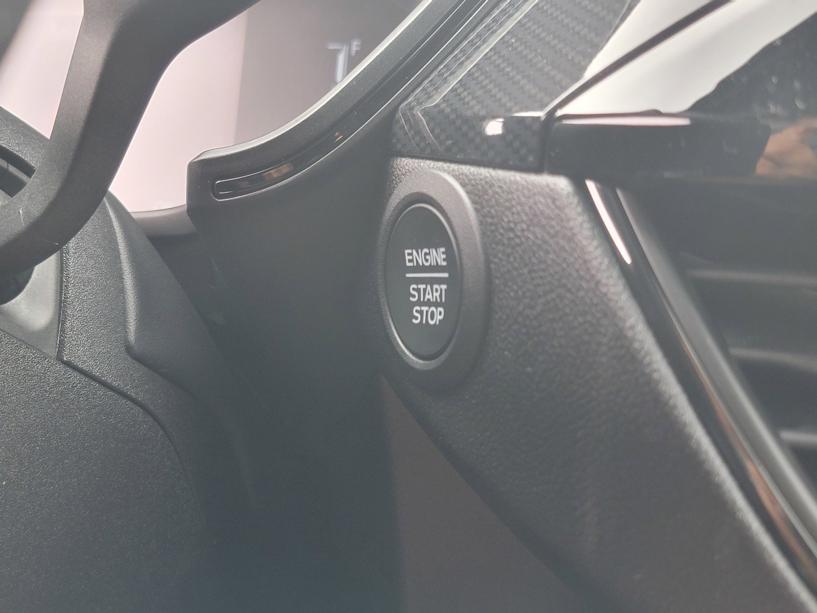 New 2025 Ford Escape ST-Line w/ Equipment Group 301A image 25