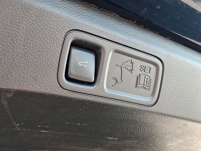 Used 2024 Lincoln Navigator Premiere image 34