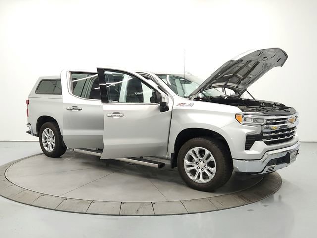 Used 2022 Chevrolet Silverado 1500 LTZ w/ LTZ Convenience Package II image 9