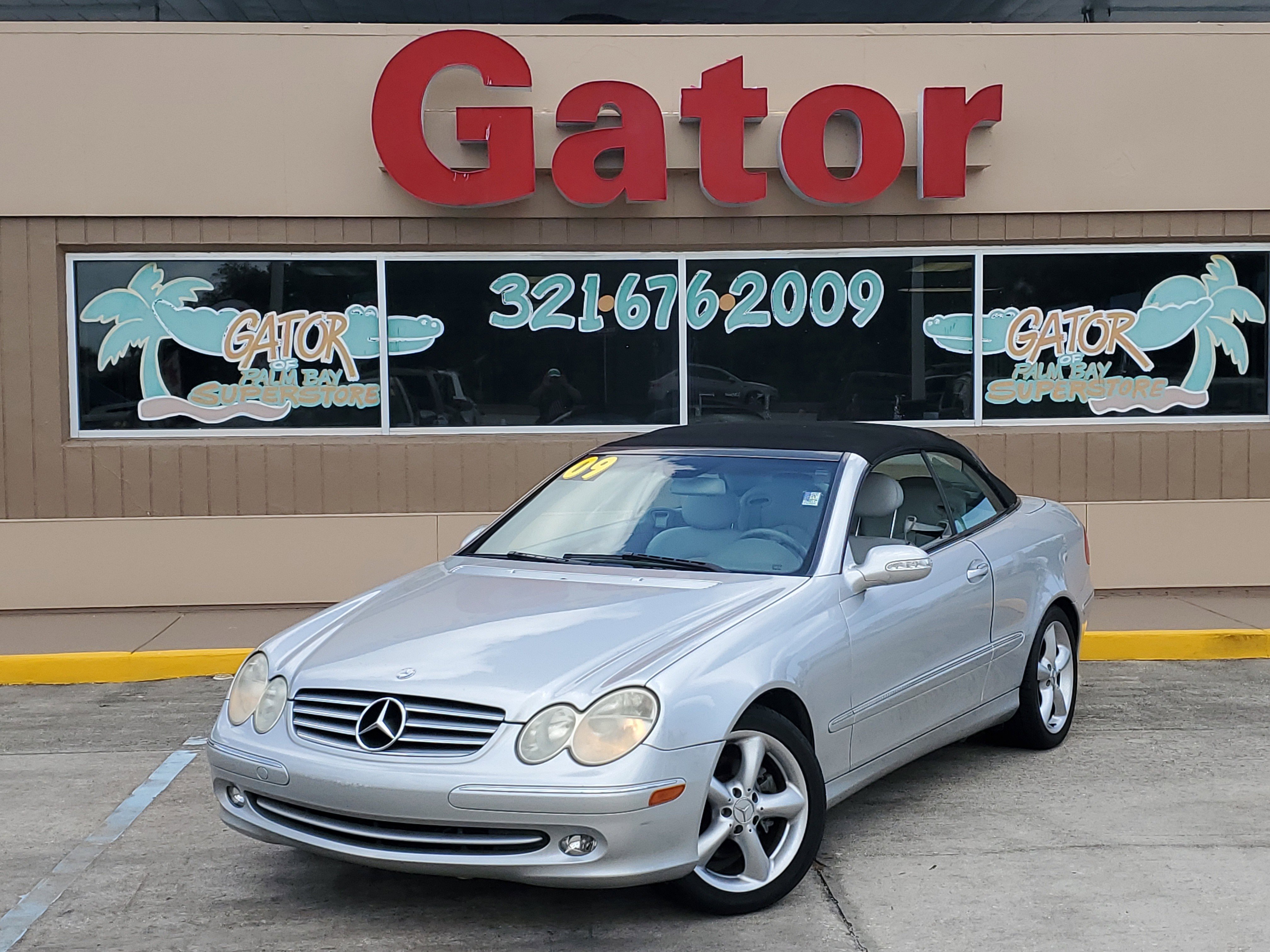 Used 2005 Mercedes-Benz CLK 320 Cabriolet image 2