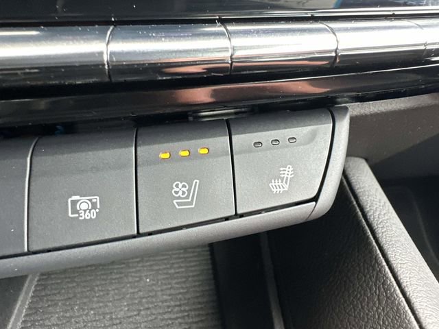 Certified 2025 Cadillac CT5 Premium Luxury w/ Technology Package image 46