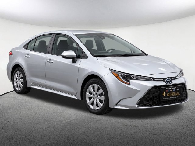 Used 2021 Toyota Corolla LE w/ Carpet Mat Package (TMS) FWD image 2