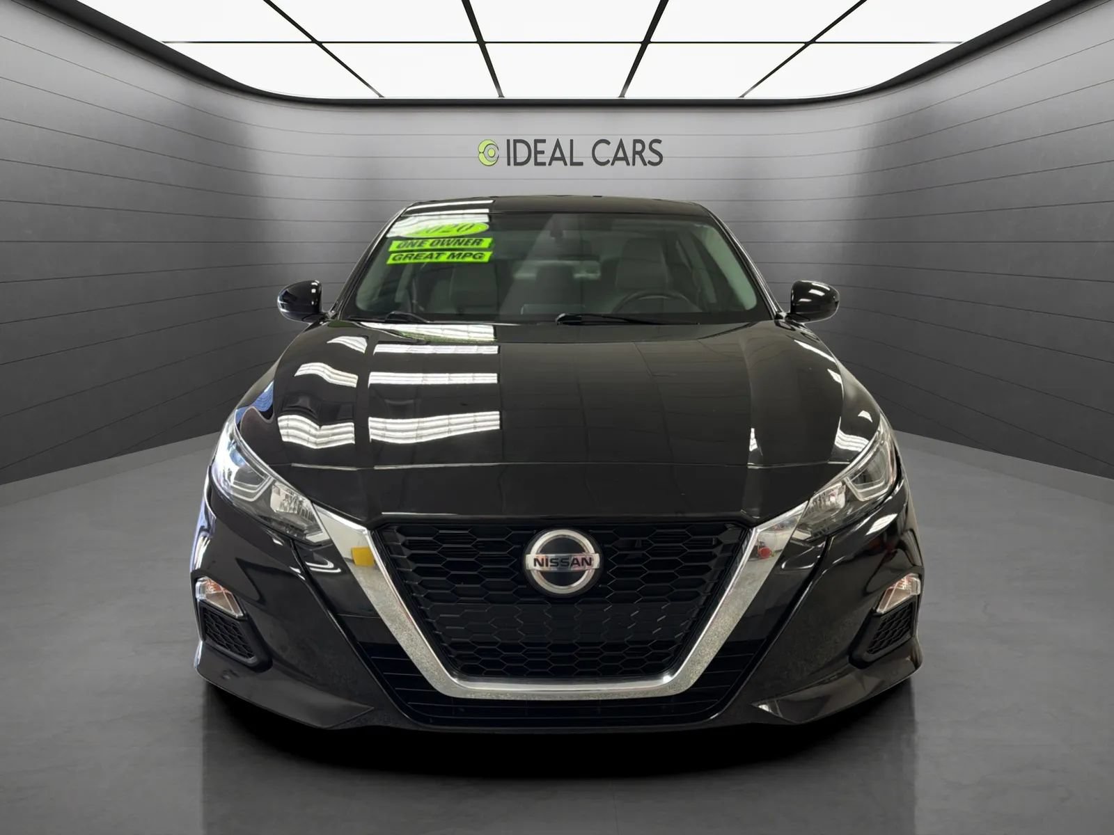 Used 2020 Nissan Altima 2.5 S FWD image 2