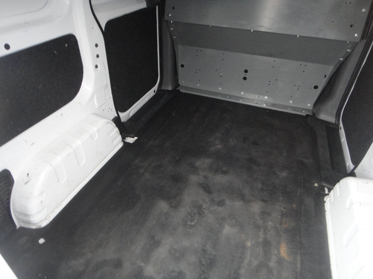 Used 2020 Nissan NV200 S image 11