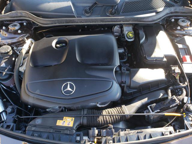 Used 2018 Mercedes-Benz CLA 250 4MATIC image 19