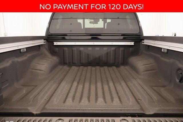 New 2025 Nissan Frontier SV w/ SV Convenience Package image 24