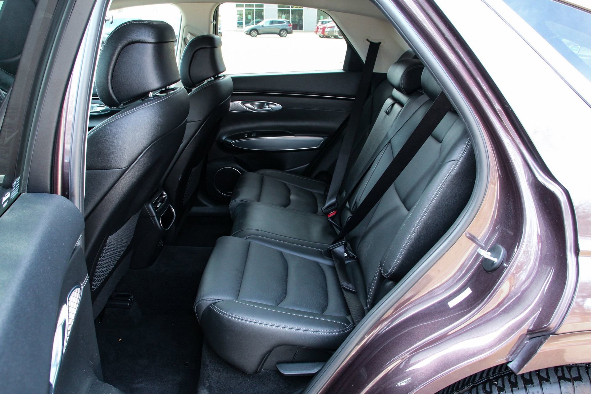 Used 2022 Genesis GV70 2.5T w/ Select Package image 39