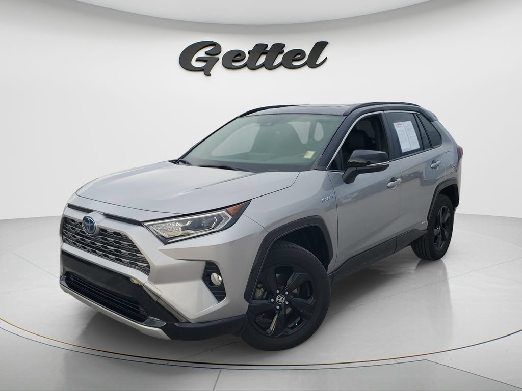 Certified 2021 Toyota RAV4 XSE w/ XSE Grade Weather Package AWD/4WD image 1