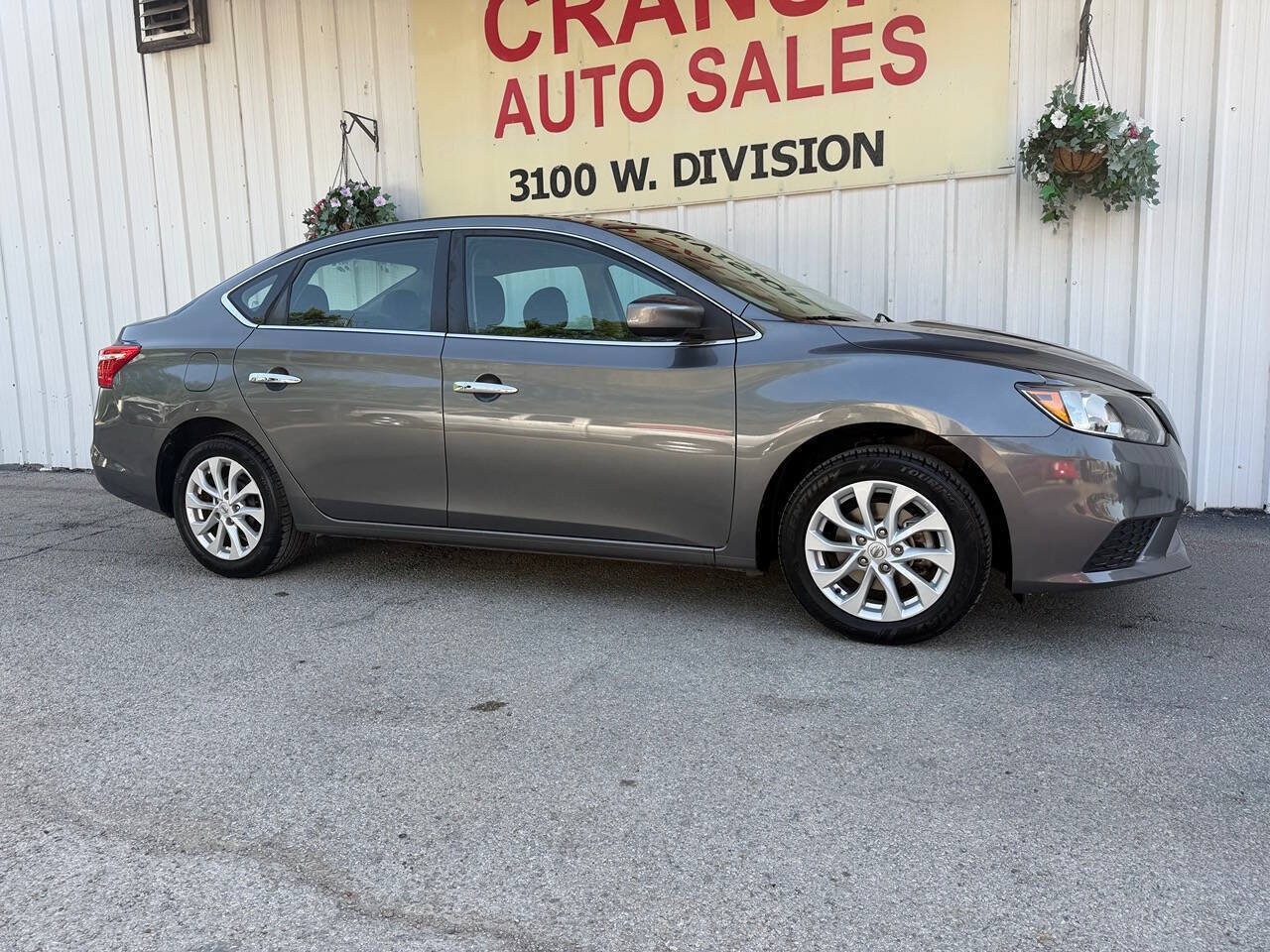 Used 2019 Nissan Sentra SV FWD image 1