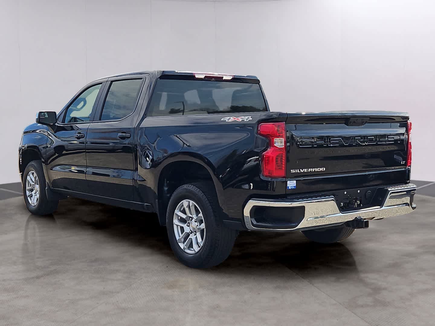 Certified 2023 Chevrolet Silverado 1500 LT AWD/4WD image 6