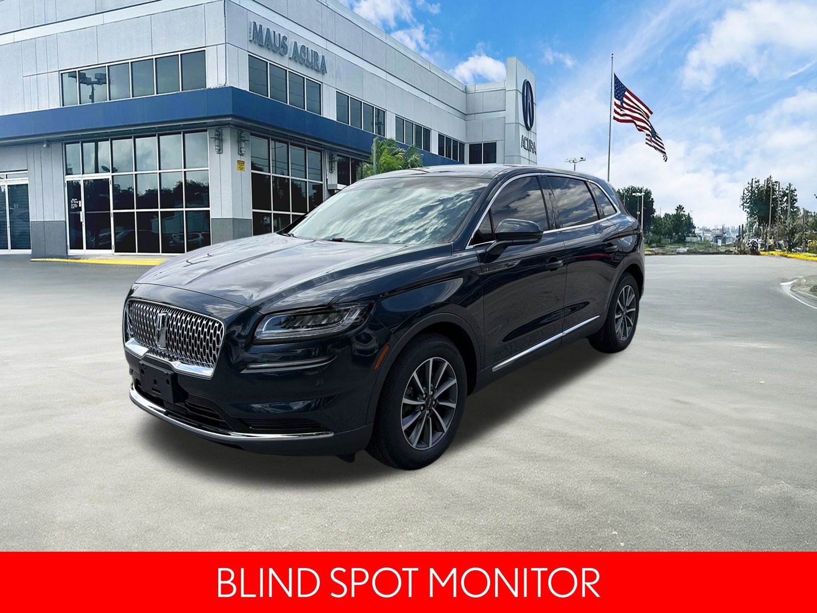 Used 2022 Lincoln Nautilus FWD image 9
