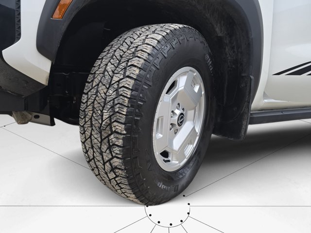 Used 2024 Nissan Frontier SV w/ Hardbody Edition AWD/4WD image 38