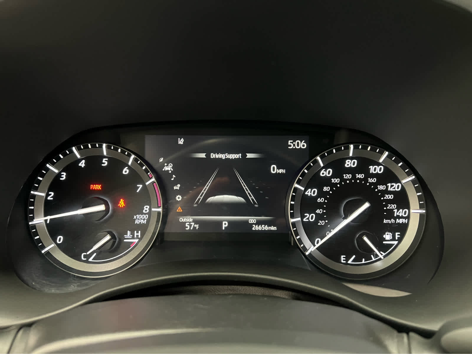 Used 2021 Toyota Highlander XLE image 21