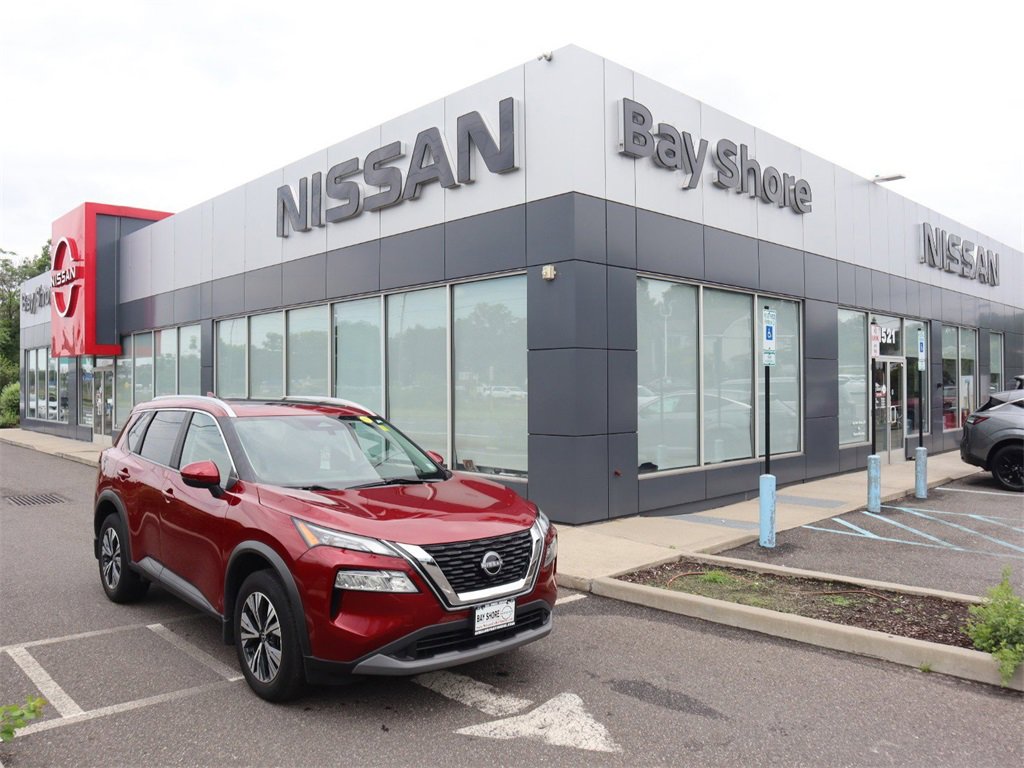 Certified 2022 Nissan Rogue SV w/ SV Premium Package
