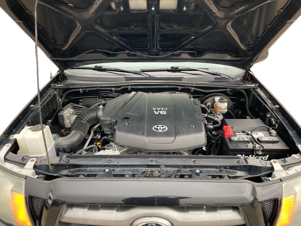 Used 2010 Toyota Tacoma 4x4 Double Cab image 20