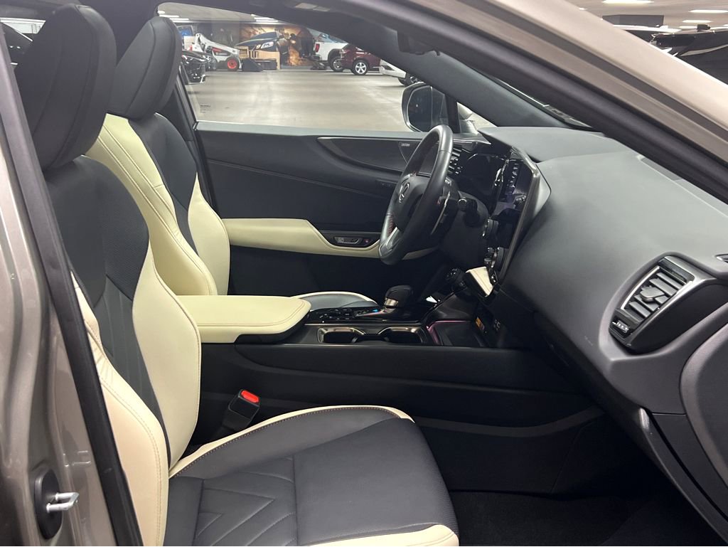 Used 2023 Lexus NX 350 AWD image 28