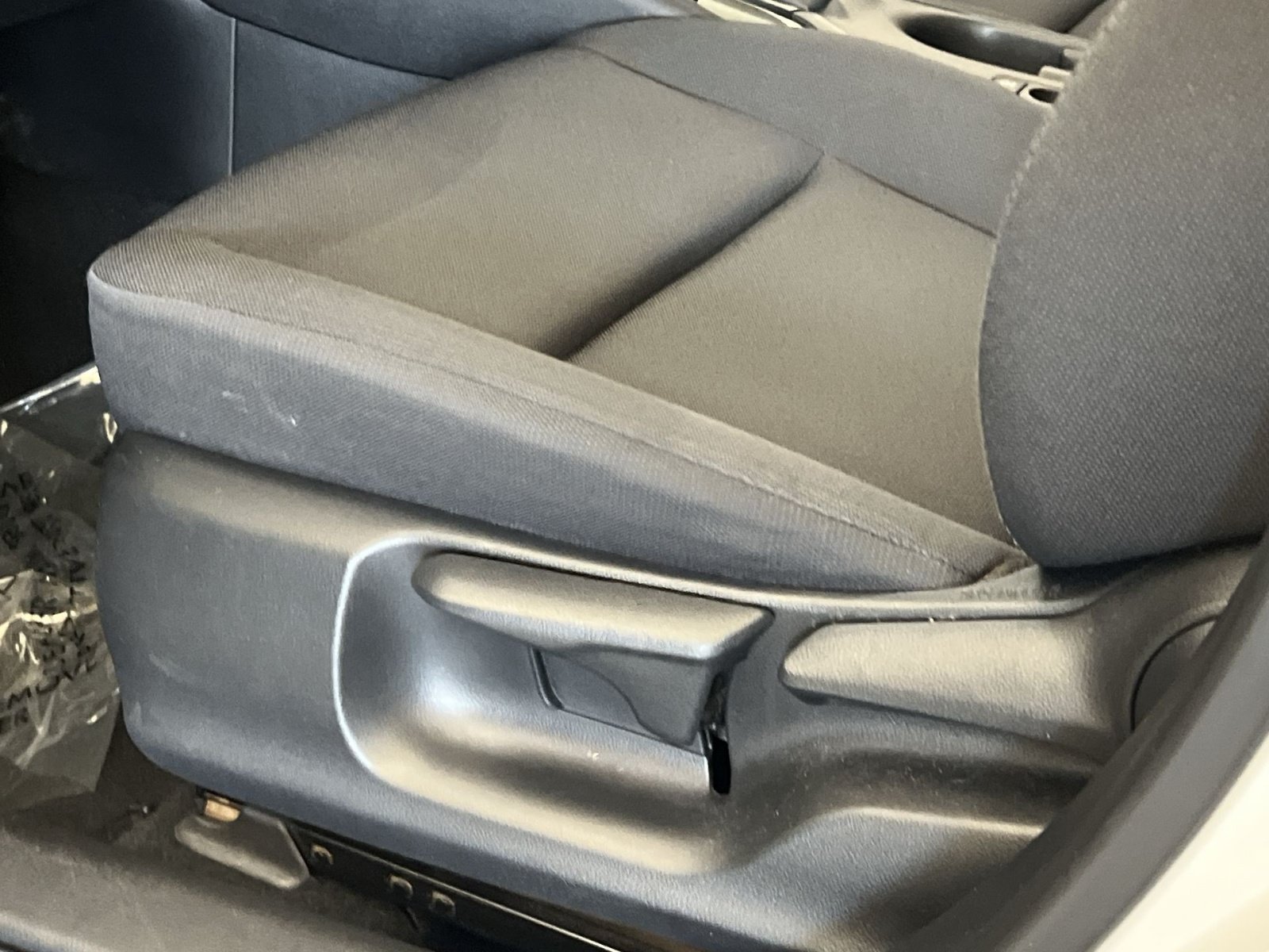 Used 2024 Toyota Corolla LE FWD image 13