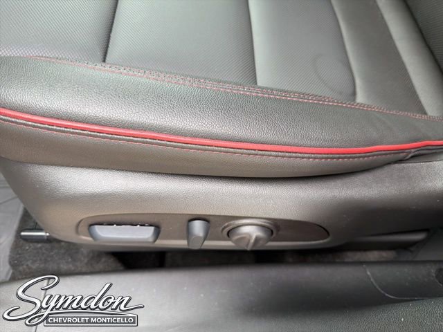 Certified 2026 Chevrolet TrailBlazer RS w/ Convenience Package image 16