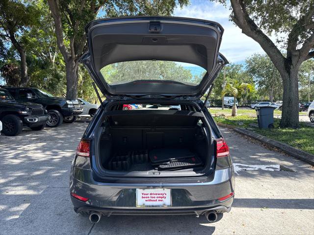 Used 2018 Volkswagen GTI SE w/ SE Leather Package FWD image 19