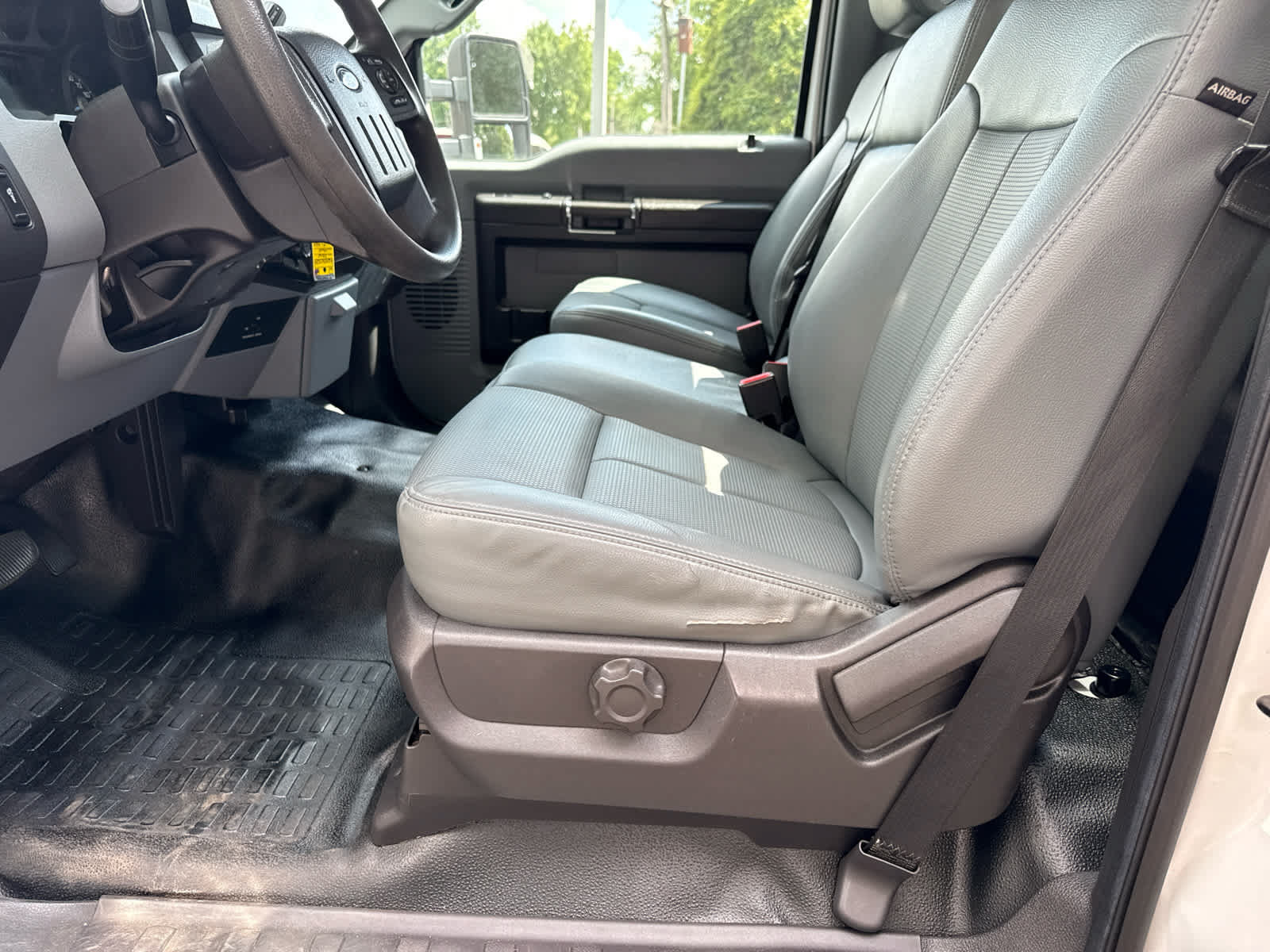 Used 2016 Ford F450 XL w/ Power Equipment Group RWD image 13