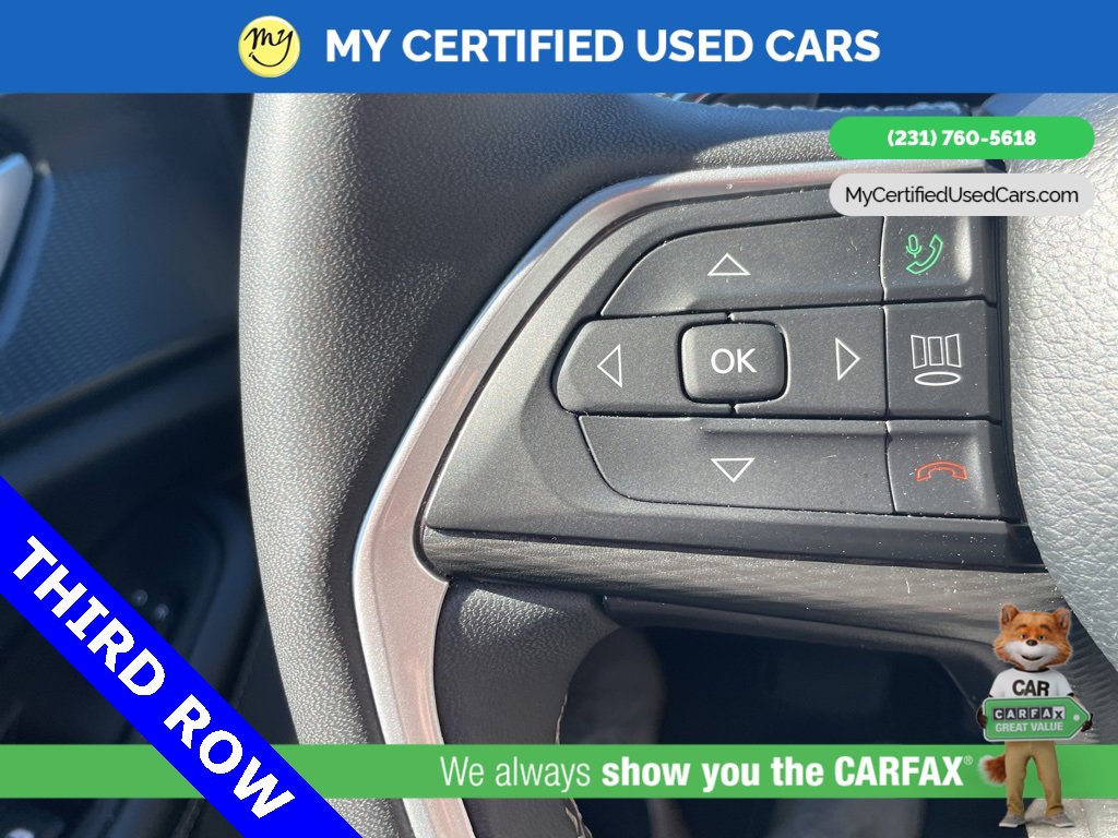 Used 2023 Jeep Grand Cherokee L Laredo image 13
