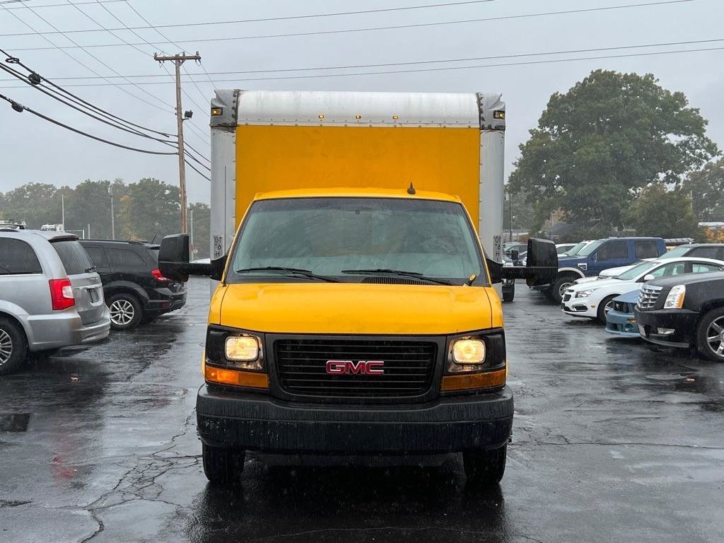 Used 2016 GMC Savana 3500 Extended RWD image 8