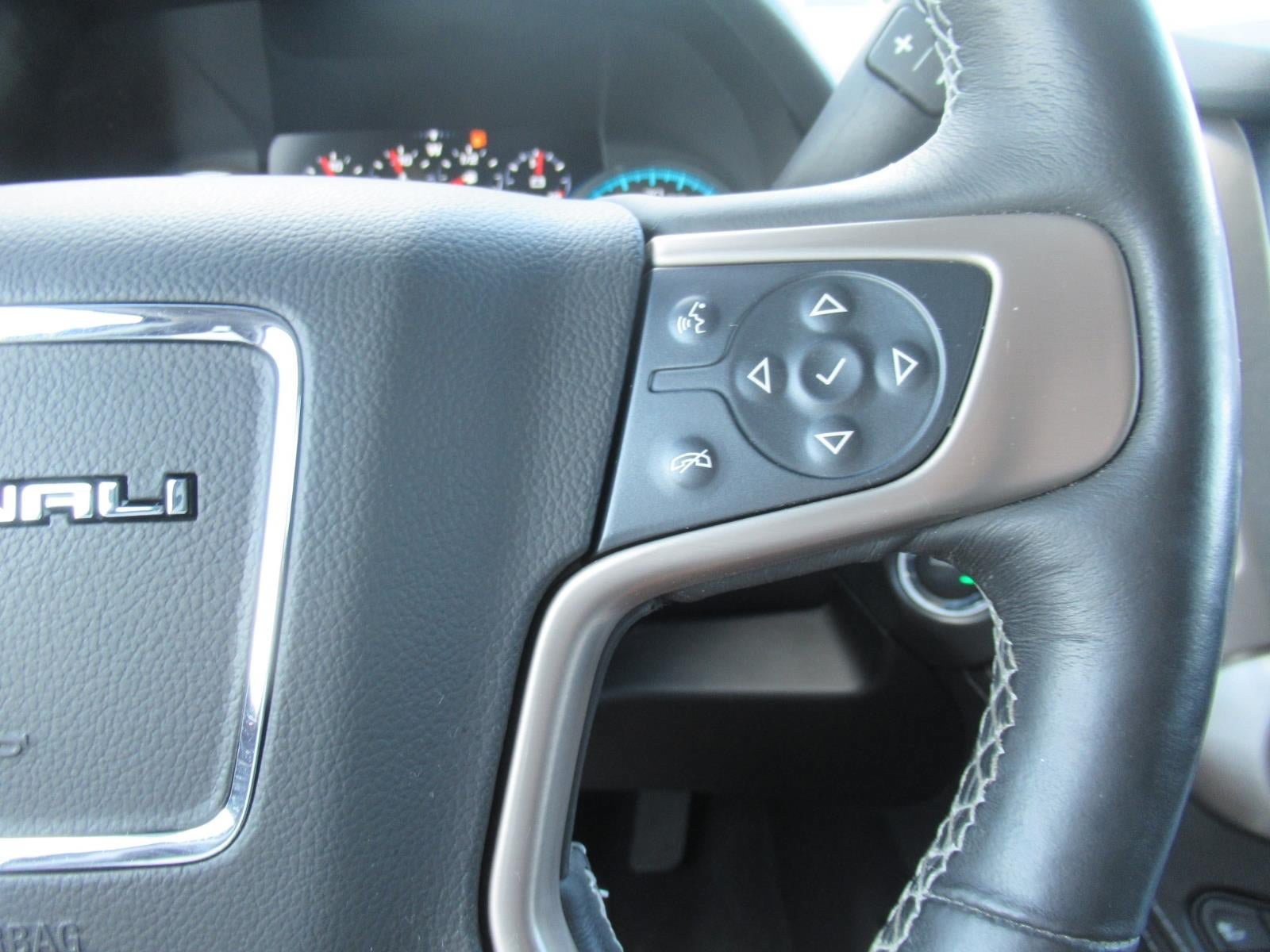 Used 2017 GMC Yukon XL Denali RWD image 25