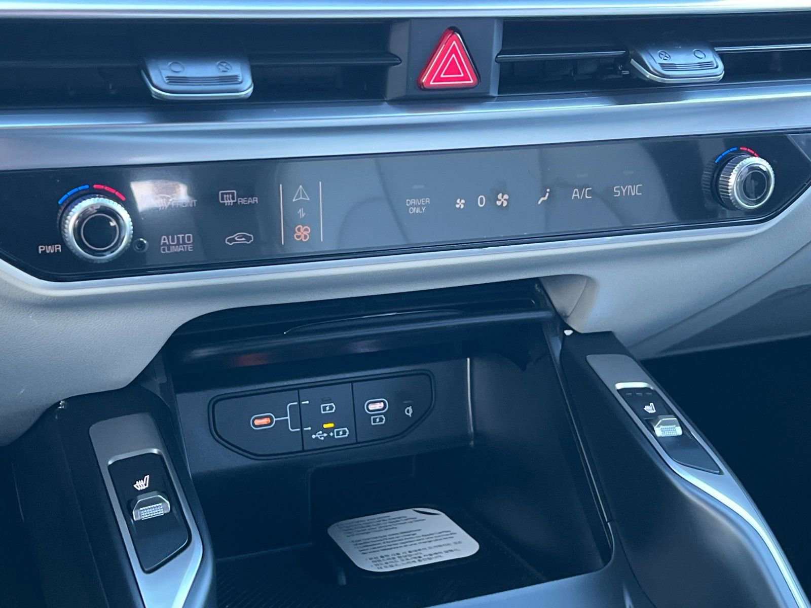 New 2026 Kia Sorento EX AWD/4WD image 22