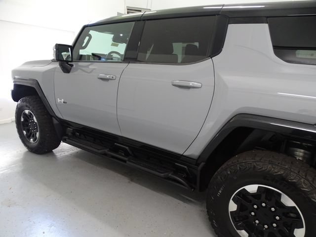 Certified 2024 GMC Hummer EV 3X w/ Extreme Off-Road Package AWD/4WD image 18