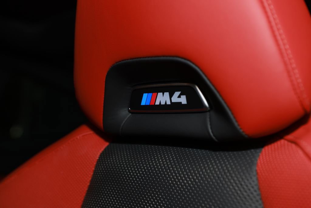 Used 2025 BMW M4 Coupe w/ Executive Package image 23
