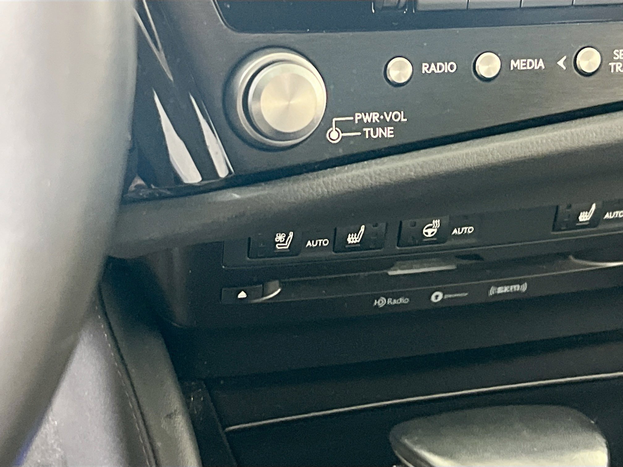 Used 2022 Lexus ES 350 w/ Premium Package image 19