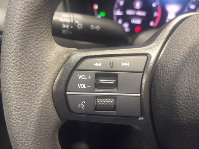 Certified 2023 Honda Accord EX image 28